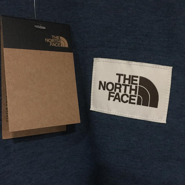 THE NORTH FACE(ザノースフェイス)のノースフェイス スウェット クルーネック トレーナー 日本未発売 USA企画 メンズのトップス(スウェット)の商品写真