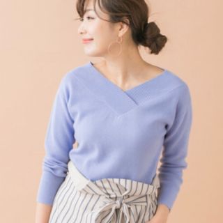 アーバンリサーチロッソ(URBAN RESEARCH ROSSO)のみぃこ様専用【新品未使用品♡】ROSSO☆春物❀クロスVネックニットプルオーバー(カットソー(長袖/七分))