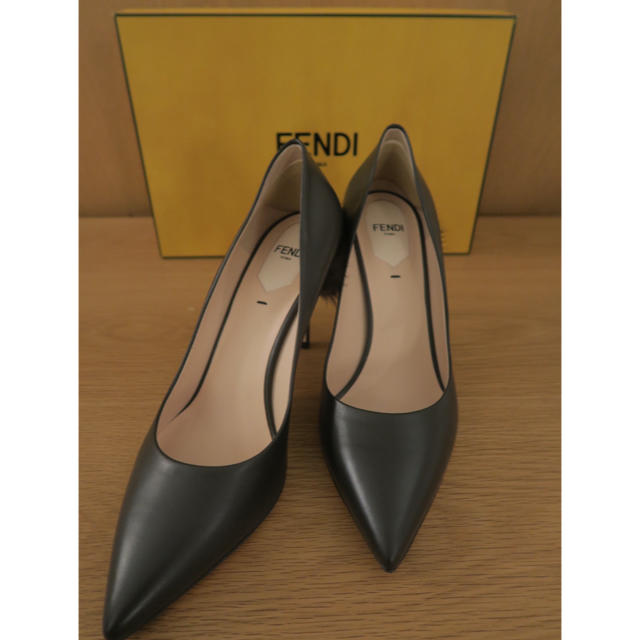 FENDI - お値下げ中♡FENDI 新品ミンクファー付きパンプス FENDI - お値下げ中♡FENDI 新品ミンクファー付きパンプス