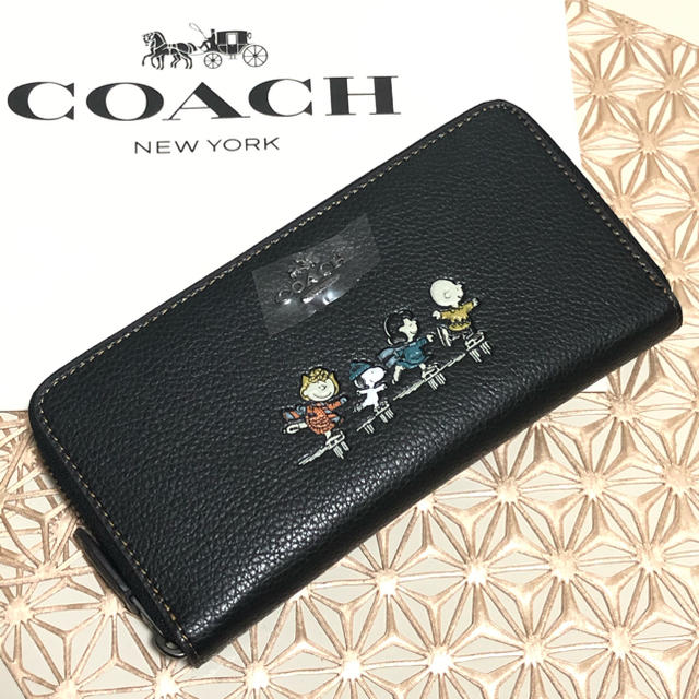 【新品】COACH コーチ/長財布　 ブラック　スヌーピー