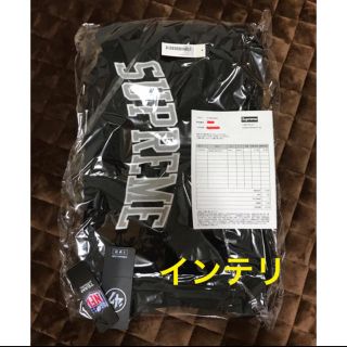 シュプリーム(Supreme)の在庫処分価格 シュプリーム【M】パーカー 黒 新品未使用(パーカー)