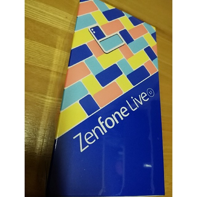 スマートフォン/携帯電話ASUS ZenFone Live（L1） ミッドナイトブラック