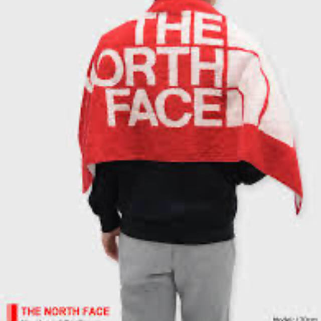 THE NORTH FACE(ザノースフェイス)のザノースフェイス☆タオル、ラッピング仕様 インテリア/住まい/日用品の日用品/生活雑貨/旅行(日用品/生活雑貨)の商品写真