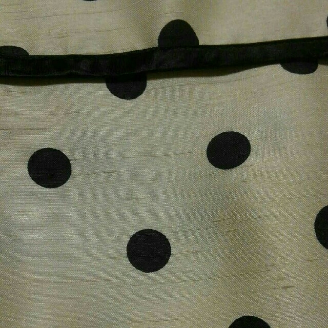GALLERY VISCONTI(ギャラリービスコンティ)の未使用♥人気の黒白ドット柄♥ギャラリービスコンティスカート2 レディースのスカート(ひざ丈スカート)の商品写真