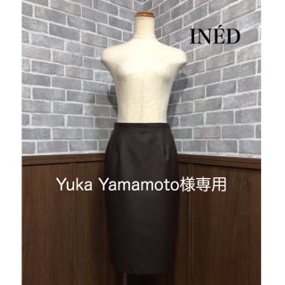 イネド(INED)のINED レザースカート(ひざ丈スカート)