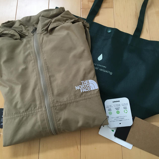 THE NORTH FACE(ザノースフェイス)の新品タグ付き！お値下げ。THE NORTH FACE コンパクトジャケット レディースのジャケット/アウター(ブルゾン)の商品写真