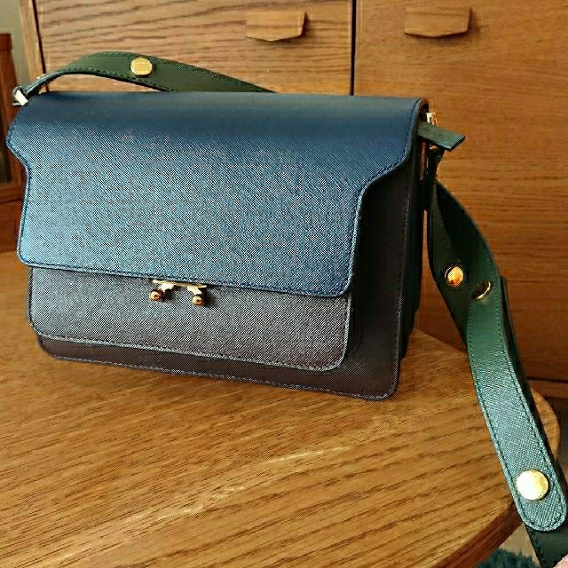 ついに再販開始!】 Marni - MARNI TRUNK バッグ ショルダーバッグ