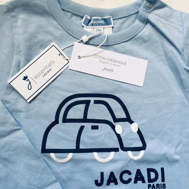 Jacadi(ジャカディ)の新品未使用　jacadi ジャカディ　24m 長袖Ｔシャツ　水色 キッズ/ベビー/マタニティのベビー服(~85cm)(Ｔシャツ)の商品写真