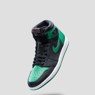 ナイキ(NIKE)のNIKE AIR JORDAN 1 BLACK/PINE GREEN(スニーカー)