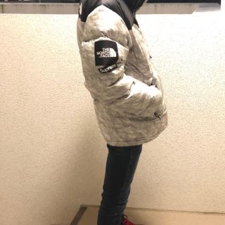 シュプリーム(Supreme)のsupreme North face ヌプシ(ダウンジャケット)