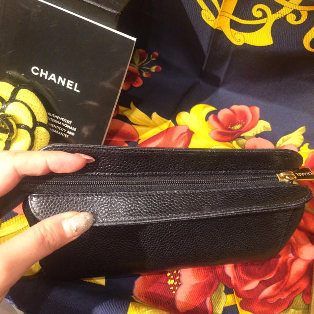 CHANEL(シャネル)のシャネル♡ポーチ レディースのファッション小物(ポーチ)の商品写真