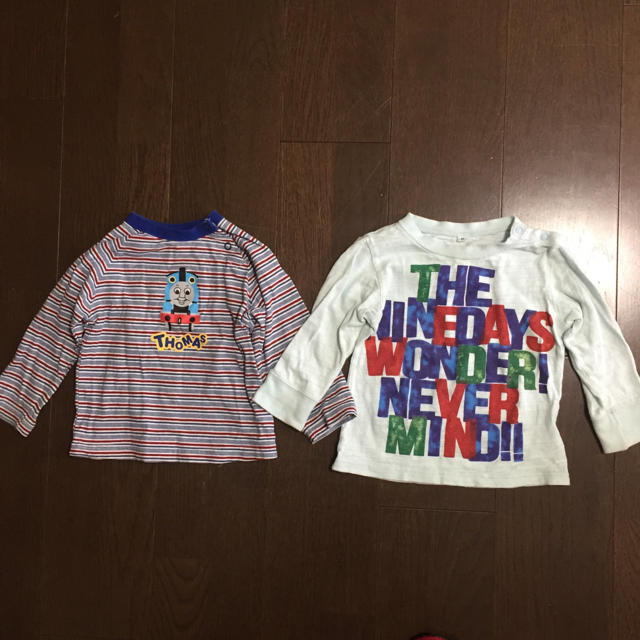 子ども用 長袖シャツ 90cm 2枚セット キッズ/ベビー/マタニティのキッズ服男の子用(90cm~)(Tシャツ/カットソー)の商品写真