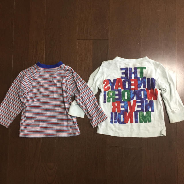 子ども用 長袖シャツ 90cm 2枚セット キッズ/ベビー/マタニティのキッズ服男の子用(90cm~)(Tシャツ/カットソー)の商品写真