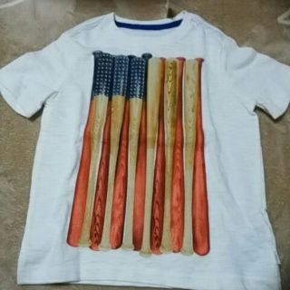 ギャップキッズ(GAP Kids)の新品未使用タグ付GAPキッズTシャツ110　半袖綿　野球柄国旗柄(Tシャツ/カットソー)