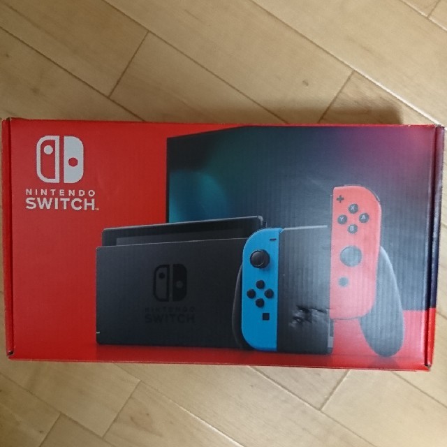 任天堂スイッチ  美品 新型モデル　ニンテンドースイッチ 付属品完備