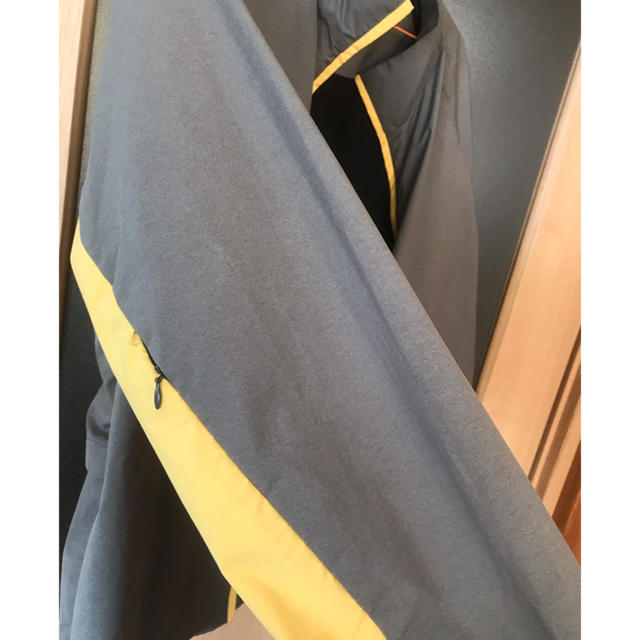 NIKE(ナイキ)のナイロンジャケット　ナイキ　　アウター　ジャンパー　 メンズのジャケット/アウター(ナイロンジャケット)の商品写真