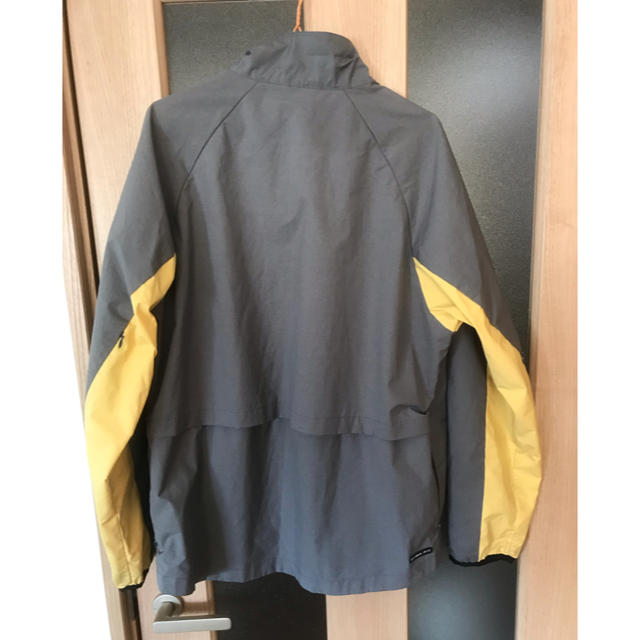 NIKE(ナイキ)のナイロンジャケット　ナイキ　　アウター　ジャンパー　 メンズのジャケット/アウター(ナイロンジャケット)の商品写真