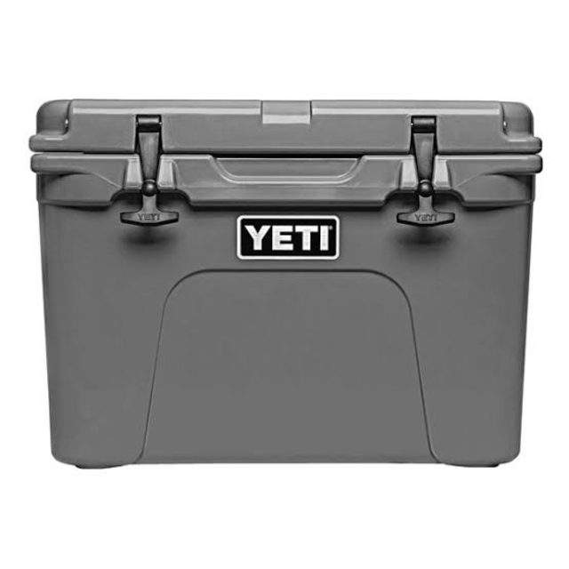 YETI 35 イエティ　チャコール　クーラー　ボックス