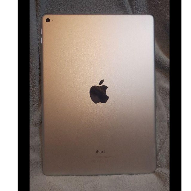 Apple(アップル)のiPad Air 2  Wi-Fi 16GB  A1566 スマホ/家電/カメラのPC/タブレット(タブレット)の商品写真