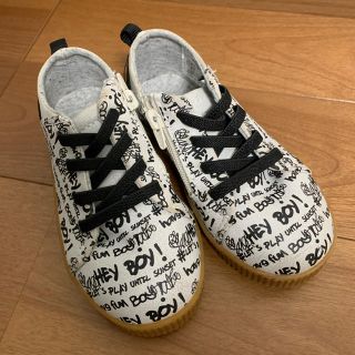 ザラキッズ(ZARA KIDS)のZARA baby ザラベビー　デッキシューズ　合皮　23(スニーカー)