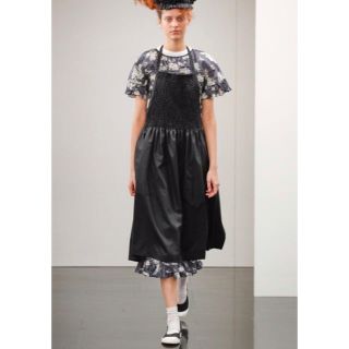 コム デ ギャルソン(COMME des GARCONS) エプロン ひざ丈ワンピース コム デ ギャルソン(COMME des GARCONS) エプロン ひざ丈ワンピース