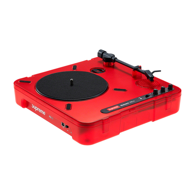 人気新番 Supreme - Supreme Numark PT01 Portable Turntableの通販 by しいたけ's shop|シュプリームならラクマ 100%新品大得価