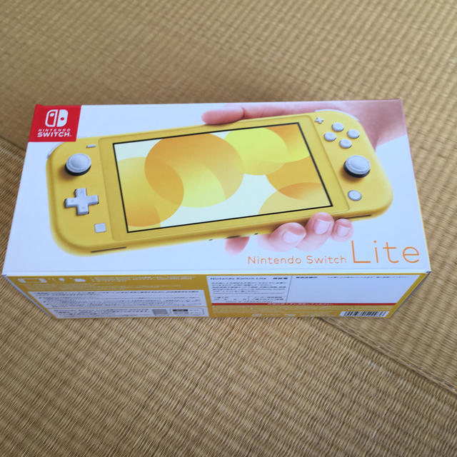 Nintendo Switch Lite イエロー