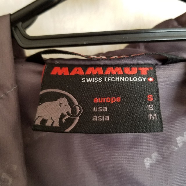 Mammut(マムート)のMAMMUT　ウインドパーカー レディースのジャケット/アウター(ダウンジャケット)の商品写真