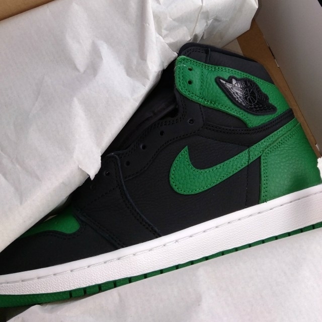 NIKE(ナイキ)のNIKE AIR JORDAN 1 PINE GREEN メンズの靴/シューズ(スニーカー)の商品写真