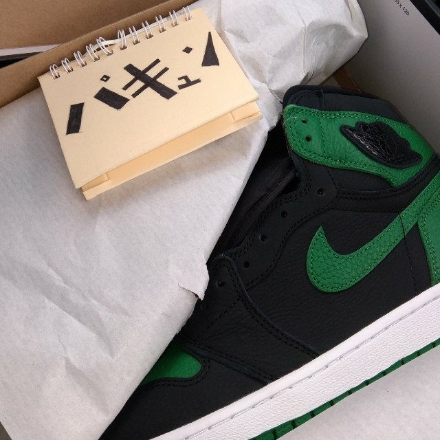 NIKE(ナイキ)のNIKE AIR JORDAN 1 PINE GREEN メンズの靴/シューズ(スニーカー)の商品写真