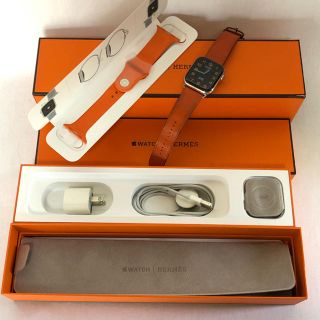 エルメス(Hermes)のHERMES Apple Watch  Series4 44mm(腕時計(デジタル))