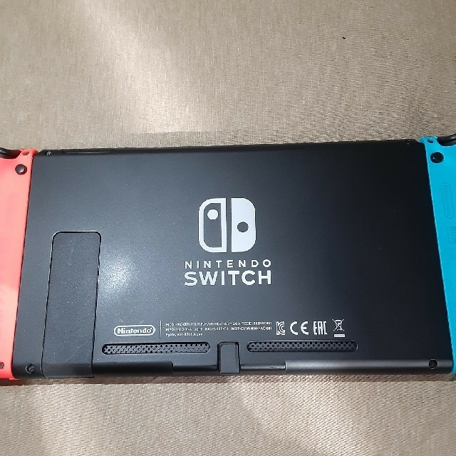 Nintendo Switch  新型 スイッチ ネオンブルー ★おまけ付き！