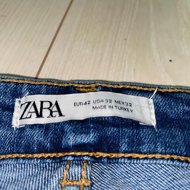 ZARA(ザラ)のZARA ダメージデニム スキニー●即日配達●送料無料 メンズのパンツ(デニム/ジーンズ)の商品写真