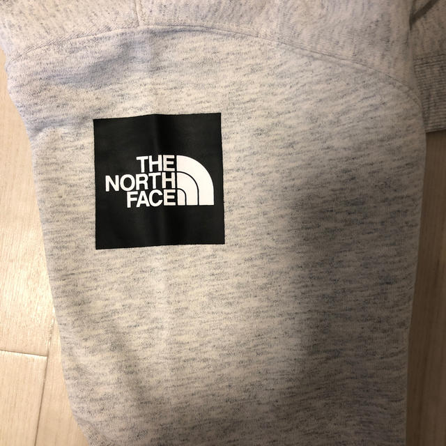 THE NORTH FACE(ザノースフェイス)のノースフェイス  トレーナー　Mサイズ メンズのトップス(スウェット)の商品写真