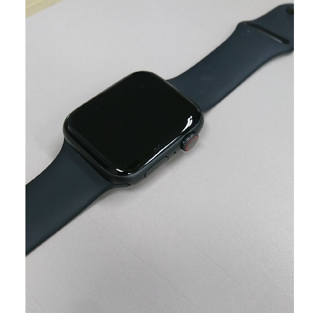 Apple Watch(アップルウォッチ)の560SEL様専用 apple watch‎ series5  スマホ/家電/カメラのスマホ/家電/カメラ その他(その他)の商品写真