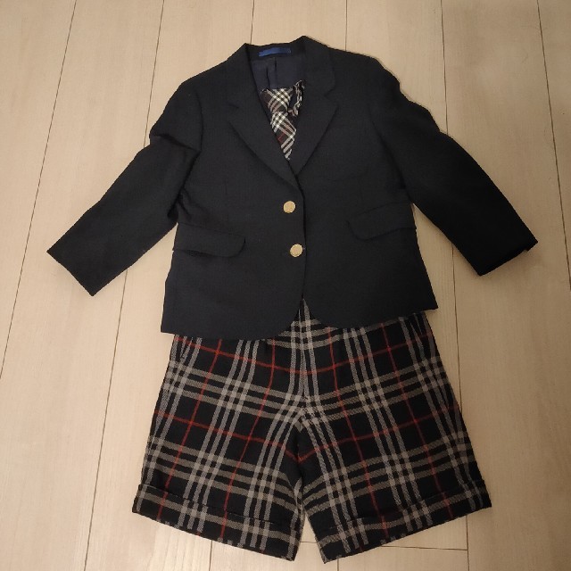 バーバリー キッズ 110cm 紺色スーツ-