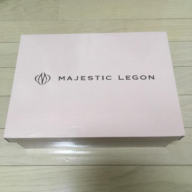 MAJESTIC LEGON(マジェスティックレゴン)の【2/23購入・未使用】フカフカフェミニンパンプス レディースの靴/シューズ(ハイヒール/パンプス)の商品写真