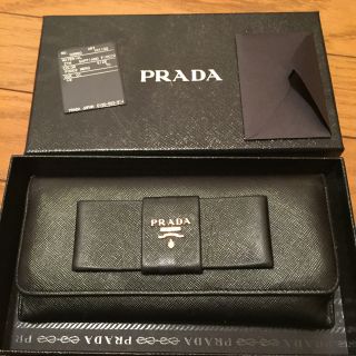 プラダ(PRADA)の美品♡サフィアーノリボン長財布(財布)