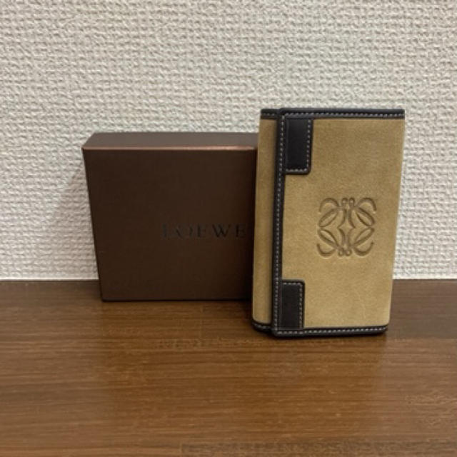 LOEWE(ロエベ)のロエベ LOEWE キーケース スエード 6本用 美品 レディースのファッション小物(キーケース)の商品写真