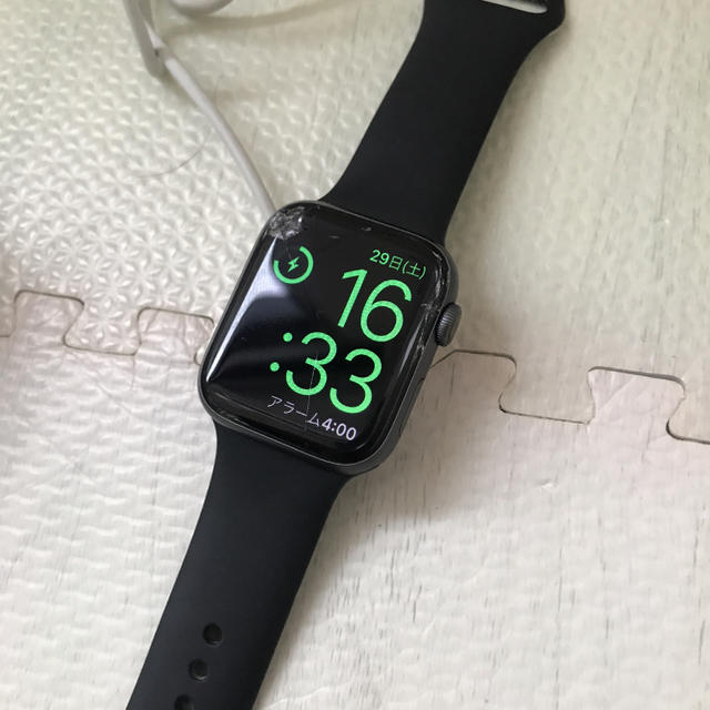 Apple Watch Series 4GPSモデル44mm MU6D2J/A メンズの時計(腕時計(デジタル))の商品写真