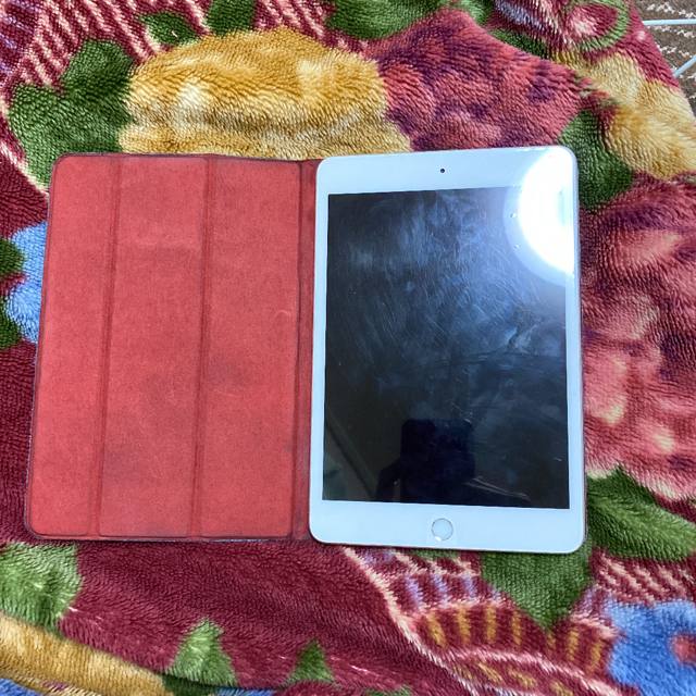 iPad mini5 シルバーWiFiモデル 64GB