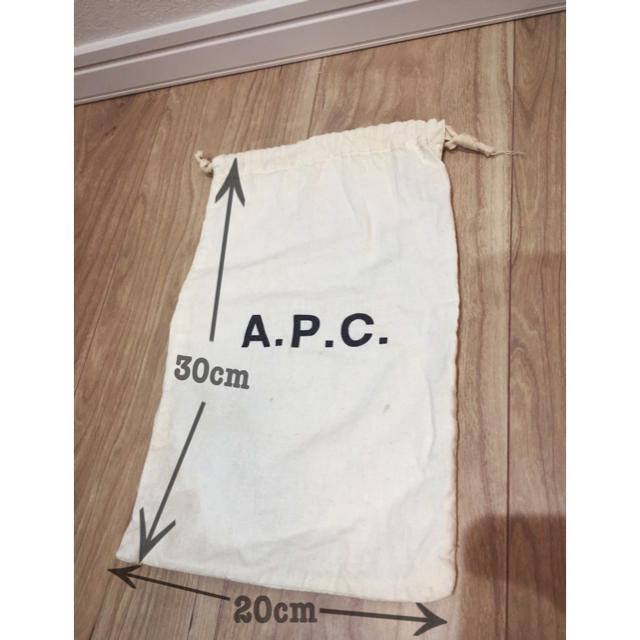 A.P.C(アーペーセー)のA.P.C. 巾着袋 レディースのバッグ(ショップ袋)の商品写真