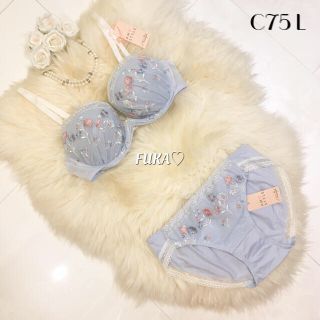 アモスタイル(AMO'S STYLE)のC75♤アモスタイル amst1269 オリエンタルボタニカル セット 水色(ブラ&ショーツセット)