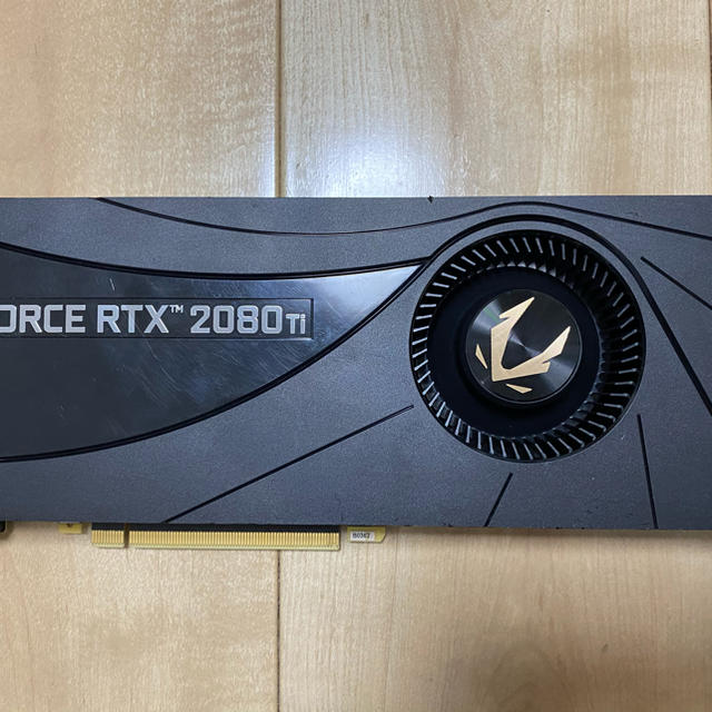 Zotac RTX2080 tiノートPC