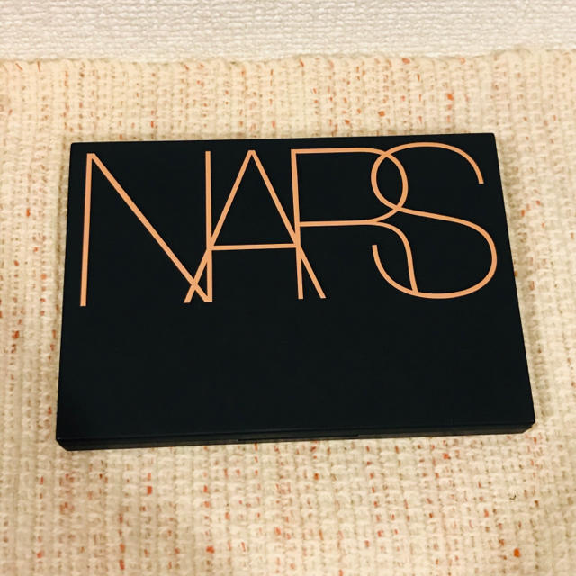 NARS(ナーズ)のNARS スキンディープアイパレット コスメ/美容のスキンケア/基礎化粧品(化粧水/ローション)の商品写真