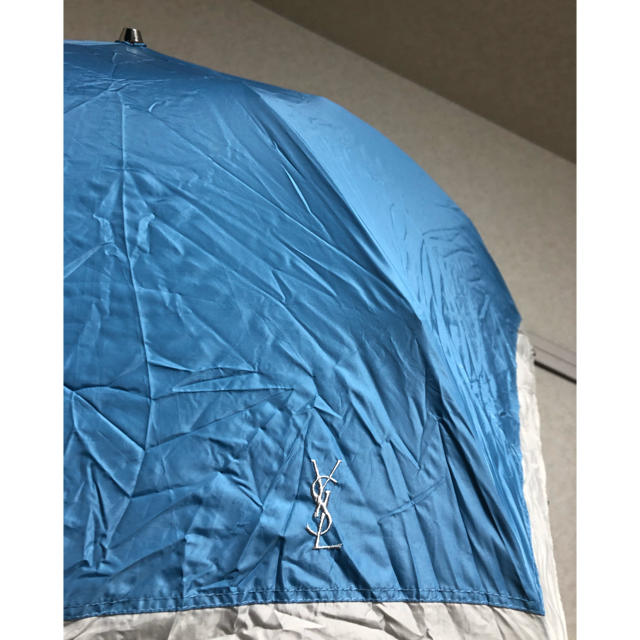 Saint Laurent(サンローラン)のsakihimeさま用　イヴ・サンローラン♡折り畳み傘 レディースのファッション小物(傘)の商品写真