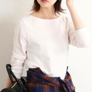 イエナ(IENA)の【未使用】イエナ　AURALEE IENA別注ボートネックTシャツ(Tシャツ(長袖/七分))