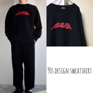 ステューシー(STUSSY)の90sデザイン古着 スウェット 黒赤 厚手肉厚 デカロゴ ワンポイント メンズ(スウェット)