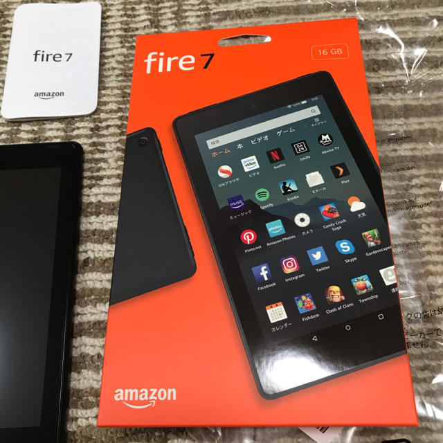 アマゾン　 fire 7(2019)16GB おまけでハードケース付
