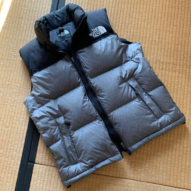 THE NORTH FACE(ザノースフェイス)のYuka様専用 ノースフェイスダウンベスト 19AW   メンズのジャケット/アウター(ダウンジャケット)の商品写真